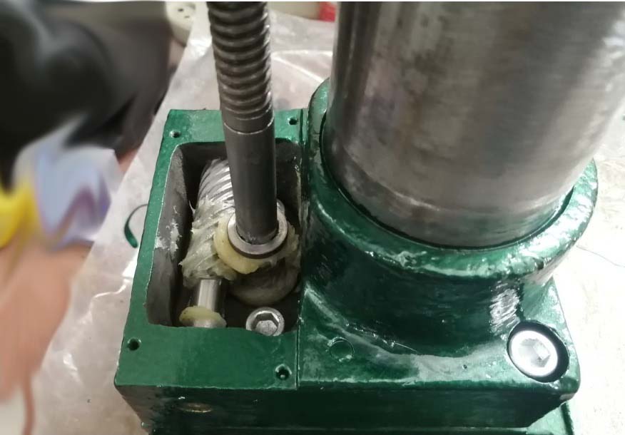 2Н115пм Загальний вигляд свердлильного верстата